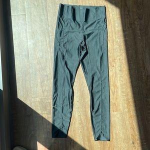 BNWOT. Never worn lux Nike black leggings.